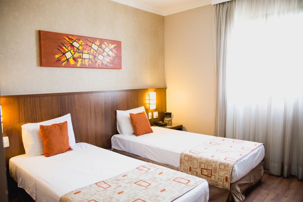 Class Hotel Varginha فارغينيا المظهر الخارجي الصورة
