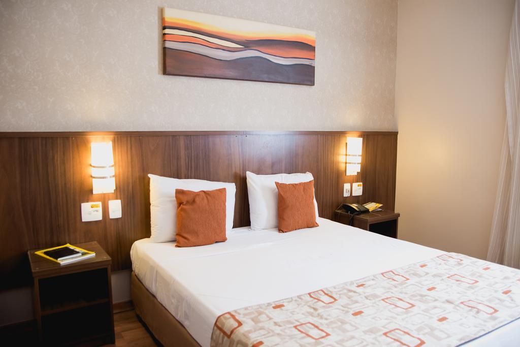 Class Hotel Varginha فارغينيا المظهر الخارجي الصورة