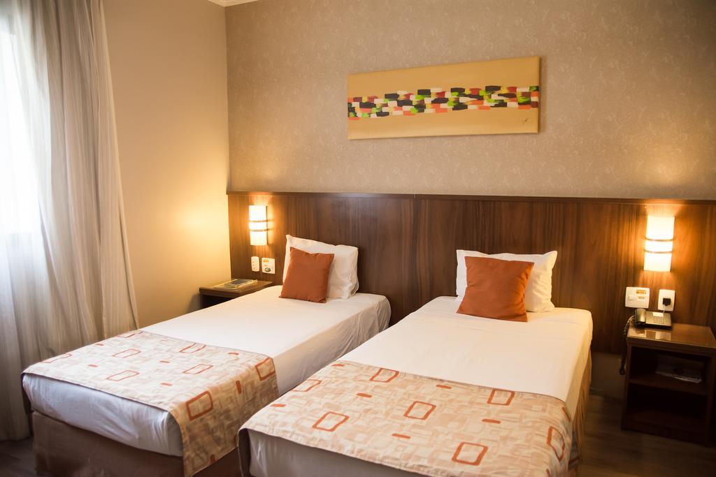 Class Hotel Varginha فارغينيا المظهر الخارجي الصورة